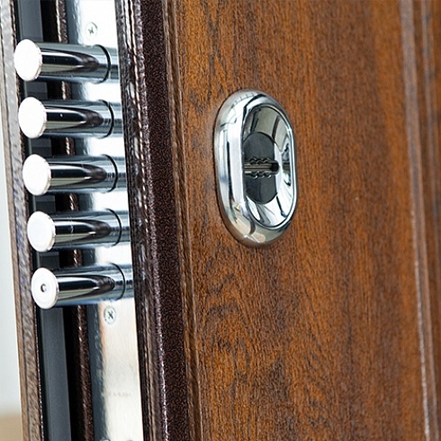 Самостоятельная замена замка на входной металлической двери